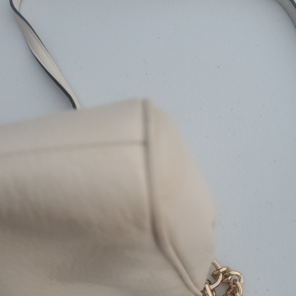 Coach Off-White Leather Crossbody Bag - Picture 5 of 16